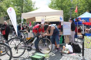 Maifest - Fahrradreparatur der ALI