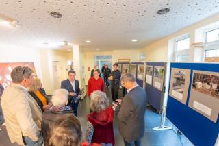 Nancy Faeser und Hubertus Heil besuchen die Ausstellung Abstellgleis